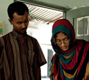 content/en-au/images/repository/smb/helping-in-the-fight-against-poverty.jpg
